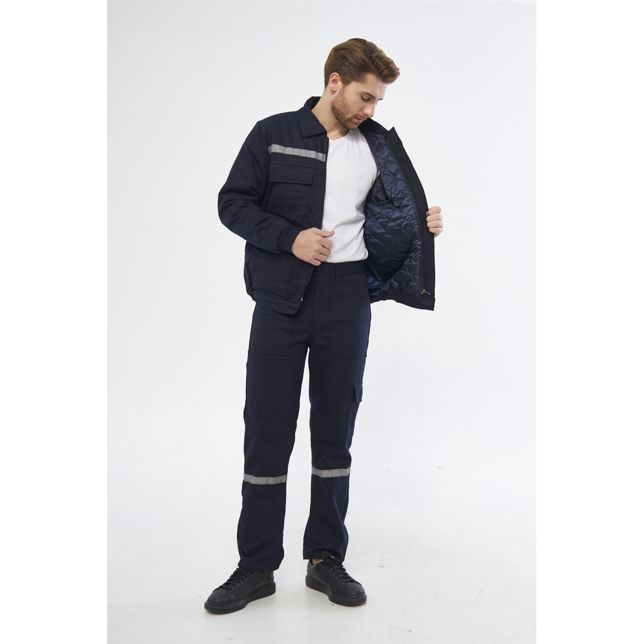 1738100717_Mont-77-Gabardin-100-Pamuk-Reflektorlu-Kapitoneli-Kislik.jpg